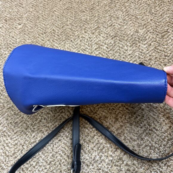 Bioworld Riverdale Vixens Megaphone Convertible Cross Body Handbag - Picture 5 of 13